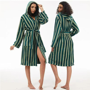 <span class=keywords><strong>Accappatoio</strong></span> a Righe con Cappuccio da Donna, <span class=keywords><strong>Verde</strong></span> Salvia, Stile Avvolgente con Cintura e Tasche, Assorbente, Morbido, Maniche Lunghe, per Hotel, Spa e Casa - Product Image 5