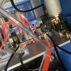 เครื่องเป่าขวดพลาสติกแบบกึ่งอัตโนมัติ 5 ลิตร สำหรับขวดน้ำแร่ ขวดพลาสติก PET - Product Image 6