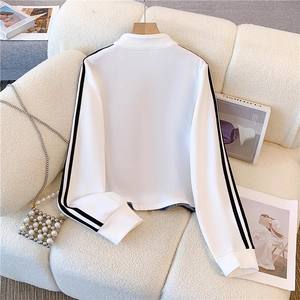 2025 Sommer New Fashion mit Light Wash Langarm für Cowboy Style Damen Retro Loose Edition 2-teiliges Jeans set - Product Image 3