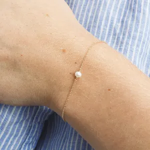 Emverniciatura minimalista in acciaio inossidabile 5mm braccialetti con ciondoli conchiglia bracciale con perle simulate bracciale con ciondolo in oro da donna regalo gioielli