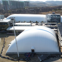 Couverture de terrain de football à dôme pneumatique pour tous les temps Structure de stade supportée par air gonflable