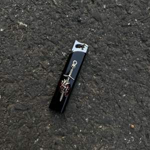 2025 nouvelle épée <span class=keywords><strong>serpent</strong></span> papillon croix sainteté rose flamme Jet briquets coupe-vent Vintage torche <span class=keywords><strong>briquet</strong></span> - Product Image 5