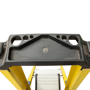 Échelle pliante <span class=keywords><strong>en</strong></span> <span class=keywords><strong>fibre</strong></span> <span class=keywords><strong>de</strong></span> <span class=keywords><strong>verre</strong></span> jaune personnalisée avec poignée et marche large antidérapante, échelle pliante avec plateau <span class=keywords><strong>de</strong></span> travail - Product Image 4