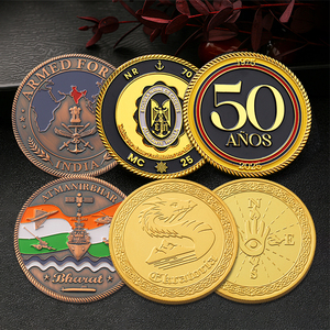 Nouvelles Collections 2025 de Pièces Rondes Estampées à Chaud de Stars du Sport, Pièce de Monnaie 3D Brillante Plaqué Or avec Logo de Football Gravé - Product Image 5