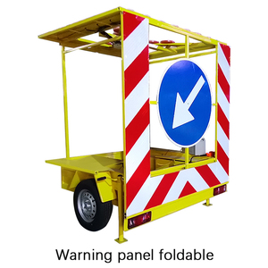 لوحة إضاءة أمنية متنقلة مثبتة على مقطورة شاحنة، مصنوعة من الألومنيوم والفولاذ المجلفن بالغمس الساخن، مخصصة لأعمال الطرق وتحذير توجيه حركة المرور - Product Image 3