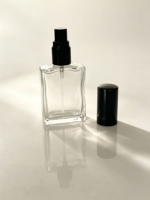 Présentoir de Luxe pour Bouteille de Parfum 15ml, Boîte Cylindrique Personnalisée avec Logo, Finition Brillante Sérigraphiée, Luxe Haut de Gamme