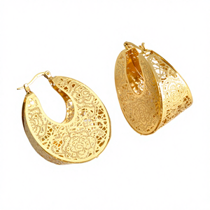 Pendientes de Aro Grandes de Aleación Chapados en Oro con Diseño Hueco de Luna Grabada, Joyería Clásica de Moda para Mujer, Set de Regalo Artístico - Product Image 4