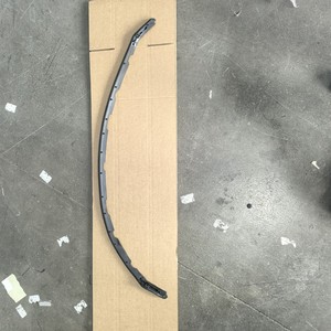 Bande de caoutchouc 53395-48100 pour calandre centrale RX300 2020, matériau EPDM - Product Image 3