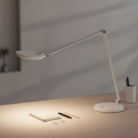 Lampe de bureau LED flexible en ABS pour bureaux d'étude, éclairage de lecture AC, lampes de table contemporaines avec contrôle rotatif et gradation progressive