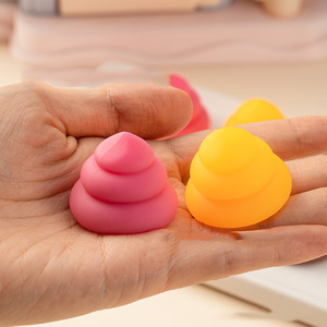 Jouet sensoriel en gros Fidget réaliste en forme de caca adulte farce poisson d'avril bâillon blague drôle cadeau d'Halloween pour les filles - Product Image 3