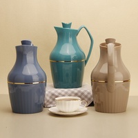 Vente en gros Design élégant Doublure en verre de style européen Thermos isolé en plastique arabe Fiole à vide Cafetière