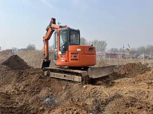 Hitachi Zaxis 75 Japon Mini excavatrice d'occasion Hitachi Zx75/ Zx75us/ Zx75ur de 7.5 tonnes à vendre - Product Image 4