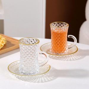Set Tazza e Piattino per Caffè Turco - Elegante Tazza in Vetro per Caffè Arabo, Tè Pomeridiano Europeo e Dessert - Product Image 5