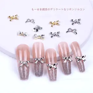 TSZS perle in lega 3D Bowknot stile semplice Nail Art giapponese decorazioni a farfalla in metallo oro argento Bowknot Design Manicure fai da te