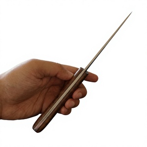 Cuchillo de Hoja Fija de Acero Damasco y Cobre con Mango de Madera, Personalizable, para Caza, Camping y Supervivencia - Product Image 3