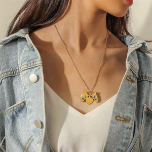 Elegante Collana con Ciondolo a Cuore Apribile a Farfalla Incisa con 'Ti Amo', un Regalo Romantico per Proposte N81320 - Product Image 2