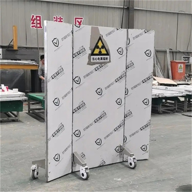 Space-Saving Folding Lead Screen - Mobile Radiation Shielding Barrier for Portable X-ray Machine Protection