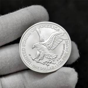 Medalla Conmemorativa de la Estatua de la Libertad Americana Wowei 2026, Moneda Redonda Chapada en Oro con Diseño de Cabeza de Águila, Impresa en Letterpress - Product Image 5
