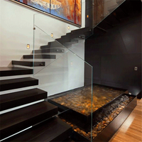 Escalier modulable avec garde-corps en verre trempé