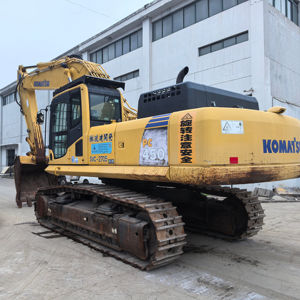 Excavadora sobre orugas Komatsu PC450 usada, de 50 toneladas peso operativo, componente del núcleo del motor Cummins, buenas condiciones - Product Image 1