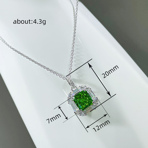 Collier pendentif carré géométrique en cristal pour femme, style vintage français, chaîne de clavicule, bijoux - Product Image 4