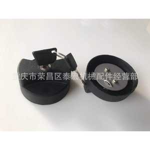 Tapa del tanque de combustible Dynapac para la apisonadora de diésel con neumáticos de caucho XCMG XP303 263 261 - Product Image 2