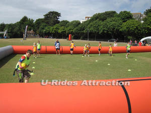 <span class=keywords><strong>Grand</strong></span> terrain de rugby gonflable mobile portatif fait sur commande pour le <span class=keywords><strong>château</strong></span> gonflable de jeux de sports de sports d'équipe - Product Image 4