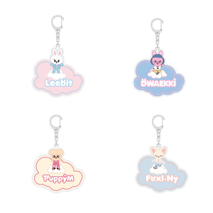 Porte-clés en acrylique personnalisé avec impression UV, transparent, double face, pendentif mignon pour fille, design de dessin animé tendance - Product Image 3