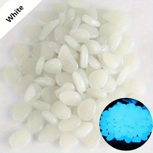 50 pierres lumineuses pour aquarium, décoration de <span class=keywords><strong>jardin</strong></span>, pierres artificielles fluorescentes, pierres d'oie colorées qui brillent dans le noir - Product Image 4