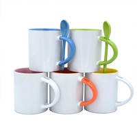 Tasses à café en céramique à sublimation blanche, verres à café personnalisables, simples émaillés, couleur intérieure 11oz avec cuillère pour cadeau de promotion