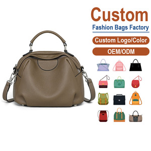 Sac à bandoulière à poignée supérieure motif litchi – Tendance automne-été, écologique, léger, capacité 5L |   Rond et doux - Product Image 1