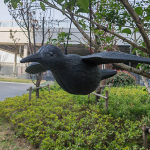 Señuelo de caza PE de plástico al mejor precio, cuervo volador para mantener alejados a <span class=keywords><strong>los</strong></span> pájaros, repelente disuasorio para jardín <span class=keywords><strong>y</strong></span> césped - Product Image 5