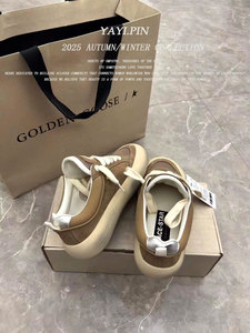 Nuovi Arrivi: Sneakers da Donna Stile Vintage in Camoscio Marrone con Decorazioni a Stella, Plateau con Accenti Argentati e Design Unico - Product Image 5