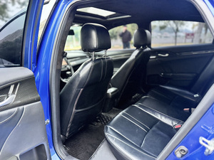 <span class=keywords><strong>Honda</strong></span> <span class=keywords><strong>Civic</strong></span> <span class=keywords><strong>2019</strong></span> Usata, Turbo 220TURBO, Automatica, Benzina, Guida a Sinistra, Sedili in Pelle Scura, Edizione Sport R17, Telecamera Posteriore - Product Image 6