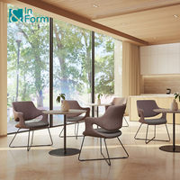 Fauteuils de bureau et de loisirs design, modernes et élégants, avec dossier évidé, en mousse moulée par injection bicolore, pour mobilier contracté