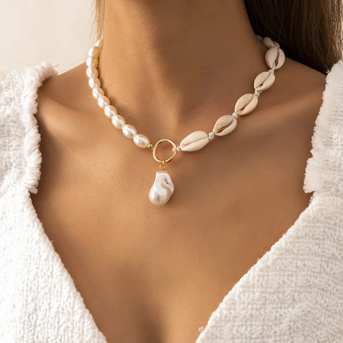 Wholesale Elegant Gold Plated Bead Chain Pearl Sea Shell Pendant Necklace For Women