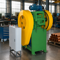 Machine de découpe de blocs de pneus usagés QK350 haute performance pour usine de poudre de caoutchouc