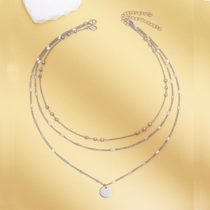 复古三层圆形吊坠项链，带金银链合金饰品，适合女性礼品 - Product Image 6