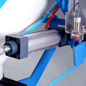 เครื่องบรรจุภัณฑ์กึ่งอัตโนมัติ ขนาด 5 กก. ถึง 50 กก. สำหรับบรรจุอาหารเม็ด อาหารแผ่น เปลือกวอลนัท โซดาอ่อน ข้าว พร้อมติดฉลากและติดกาว - Product Image 6