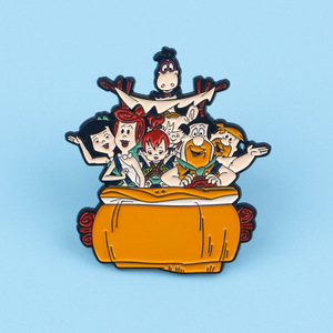 Penjualan Panas Seri TV Anime Amerika Populer The Flintstones Koleksi Lencana Logam Kartun Kerajinan Bros Pengaman Peniti Pakaian - Product Image 2