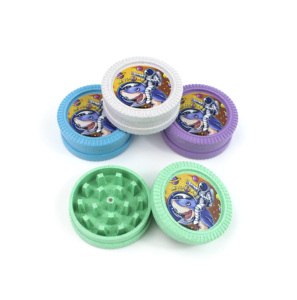 Broyeur à herbes sèches en plastique Beyoulabs, 63 mm, rond, style populaire, multicolore, avec design requin astronaute - Product Image 3