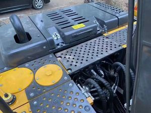 Pelleteuse sur chenilles Volvo 140 d'occasion, engin de terrassement de 14 tonnes, tout original à vendre, pelleteuse VOLVO 140 d'occasion - Product Image 4