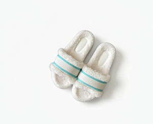 Chaussons d'hiver chauds en peluche pour femmes, sandales plates à enfiler, douces en fausse fourrure, pour intérieur et chambre, vente en gros - Product Image 6