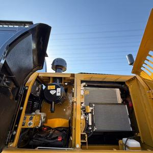 รถขุดไฮดรอลิกตีนตะขาบ CAT320D2L ของแท้จากญี่ปุ่น รุ่นปี 2023 น้ำหนัก 20 ตัน ปั๊มเครื่องยนต์ 1 เมตร ความจุบุ้งกี๋ 1 ลูกบาศก์เมตร กำลัง 112 กิโลวัตต์ ระบบไฮดรอลิก - Product Image 6