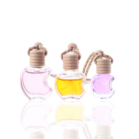 Bouteille de parfum de voiture 5ml 10ml 13ml Bouteille de parfum en forme de pomme Diffuseur en verre pour désodorisant de voiture Bouteille de parfum de voiture suspendue