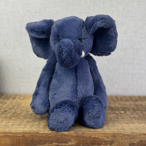 Pre-ordene al Peluche <span class=keywords><strong>de</strong></span> Elefante Azul Bashful <span class=keywords><strong>de</strong></span> Jelly Cats, Ultra Suave, para Recién Nacidos, Compañero <span class=keywords><strong>de</strong></span> Sueño Relajante con Pelaje Sedoso - Product Image 6