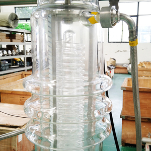 La conception de décharge continue de système de distillation à court trajet assure le bon fonctionnement dans la production de lubrifiant à grande échelle - Product Image 3