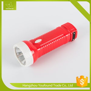 Lampe torche à LED rechargeable classique simple BN-103 - Product Image 4