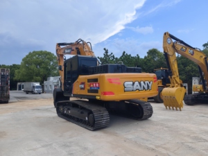 รถขุดตีนตะขาบขนาดกลาง Suzu Powered SY215C น้ำหนัก 21.5 ตัน ได้รับการรับรองมาตรฐาน CE และ EPA สำหรับงานขุดดินหนักและงานเหมืองหิน - Product Image 4