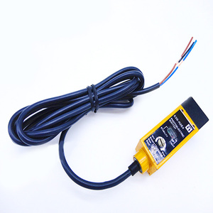 Capteur de proximité photoélectrique plat E3S-GS10P2 à fente de 10 mm, capteur à trois fils CC - Product Image 3